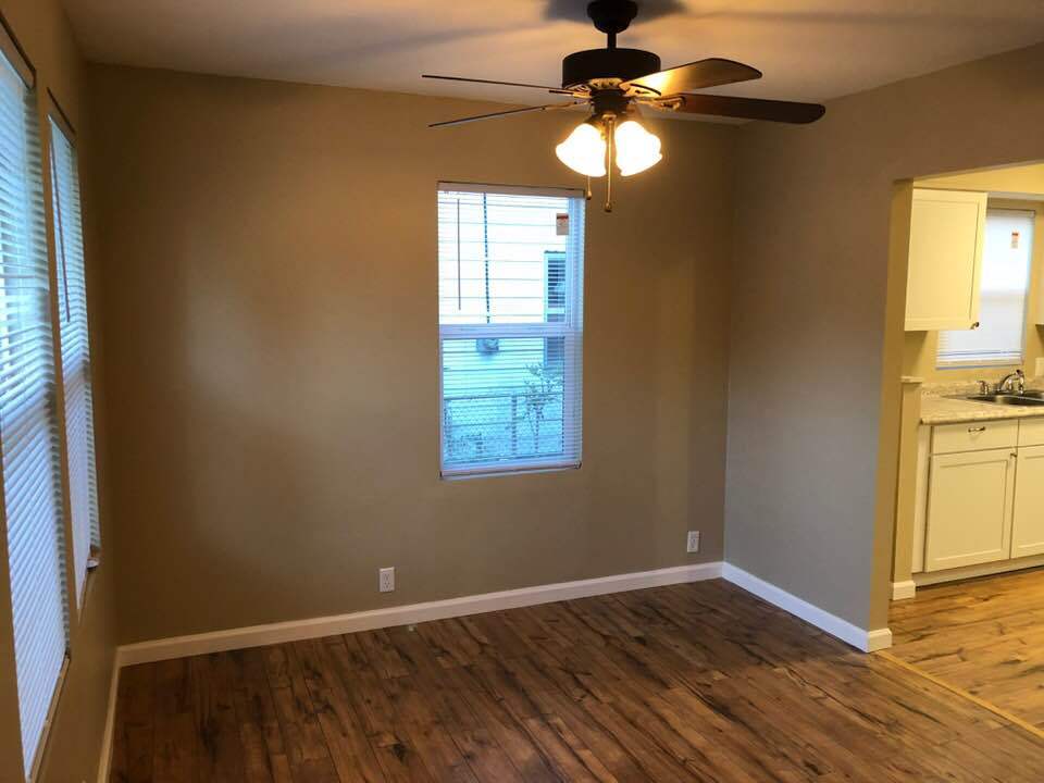 Building Photo - 2188 E Parkwood Ave