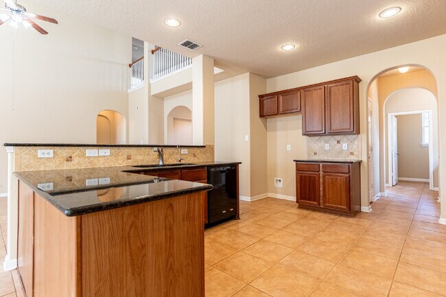 Building Photo - 8922 Weimer Forest