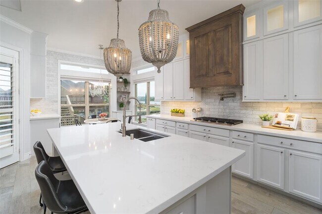 Building Photo - 853 Coastal Ct
