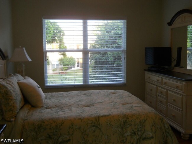 Building Photo - 332 Bradstrom Cir