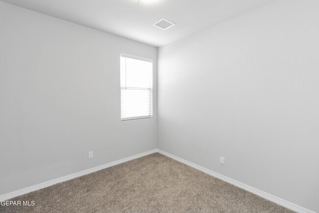 Building Photo - 13821 Madero Dr