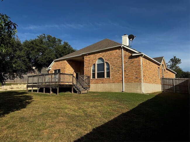 Building Photo - 136 Wild Plum Way