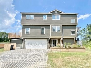 Building Photo - 256 R Hunts Neck Rd