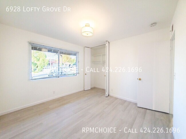 Building Photo - 6928 Lofty Grove Dr