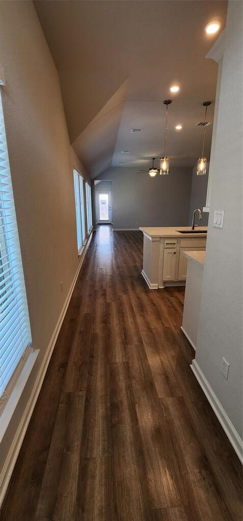 Building Photo - 212 Los Olives Ln