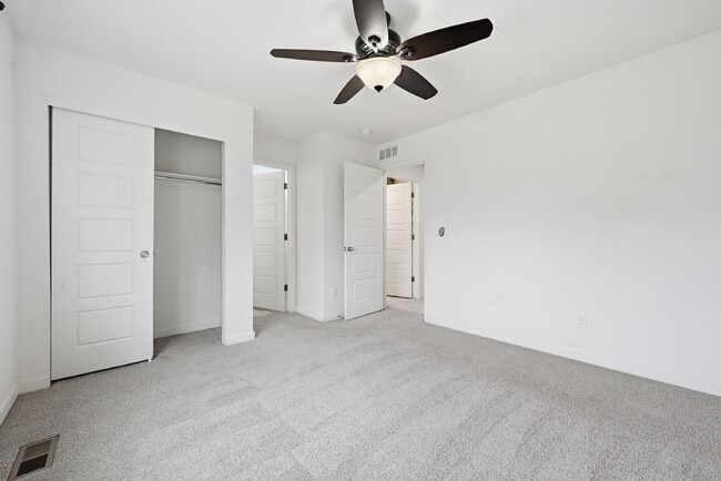 Building Photo - $2,245.95, 2 bed, 2.5 bath located in Denver with a fenced yard.