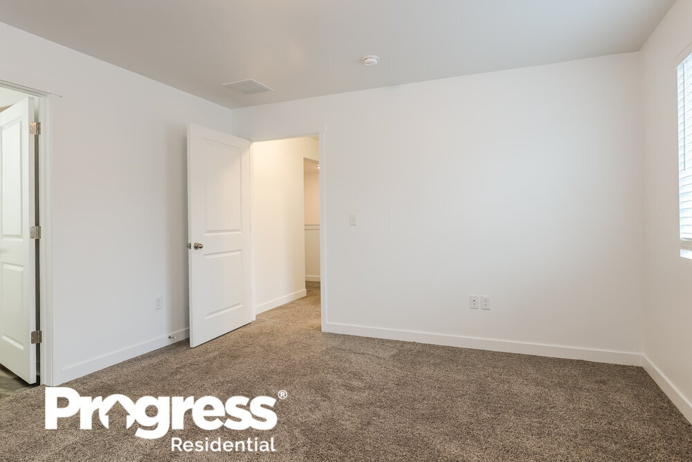 Building Photo - 7907 S Gaea Ct