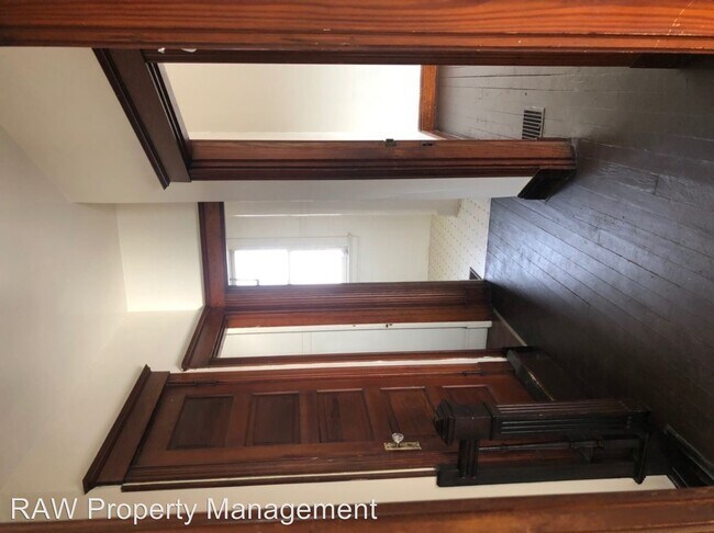 Building Photo - 4 br, 1 bath House - 1818 Clarion Ave.