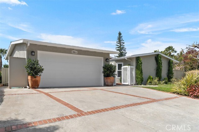 Building Photo - 30811 Driftwood Dr