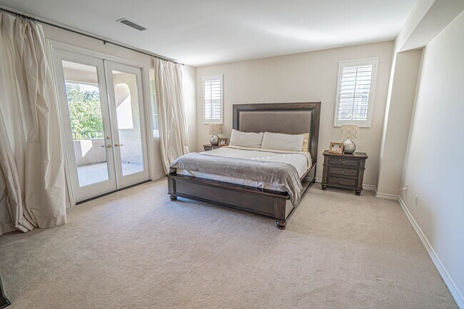 Building Photo - 4 Bedroom Home for Rent in The Woodlands!