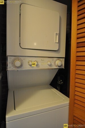 Building Photo - 111 Gainsborough St