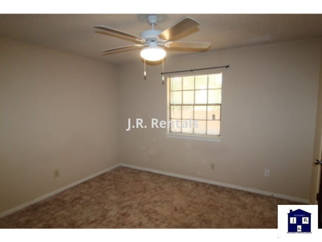 Building Photo - 403 Northern Dove Ln
