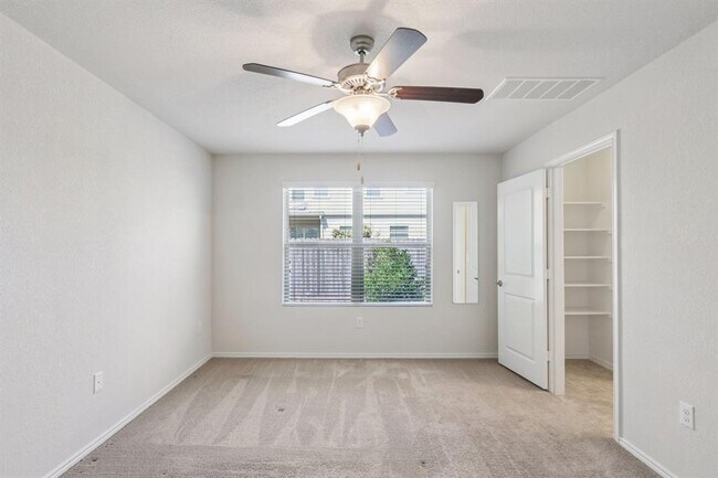 Building Photo - 3624 Black Granite Dr