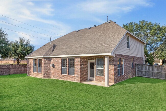 Building Photo - 24515 Rozzano Ct