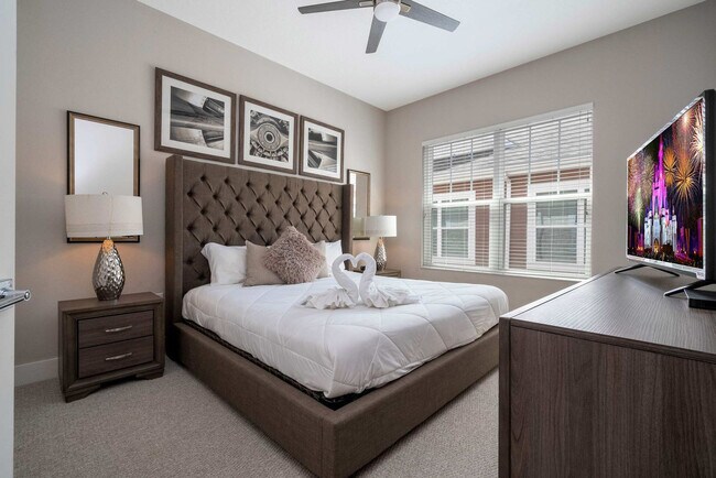 Building Photo - 7592 Sunny Dreams Ln