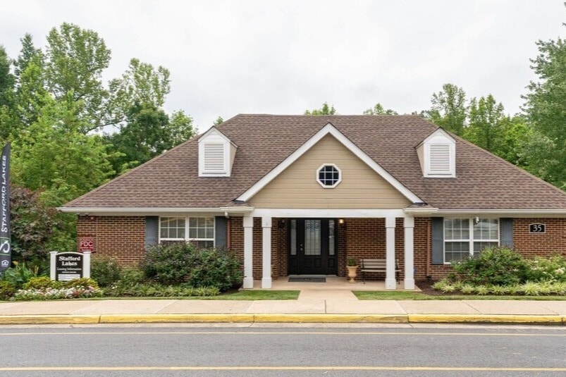 Primary Photo - Stafford Lakes