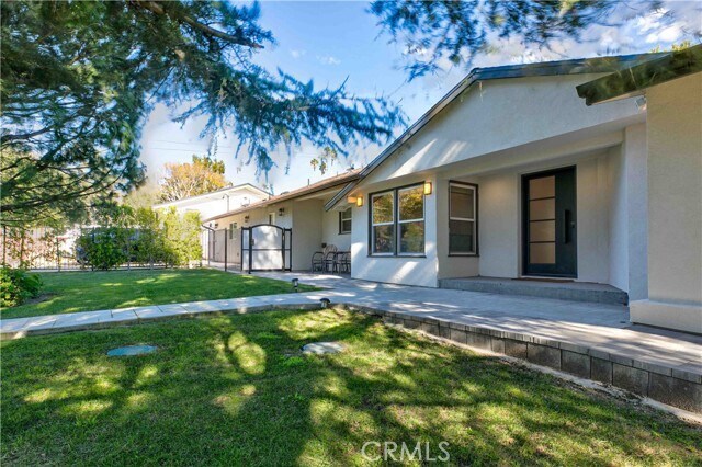 Building Photo - 11568 Newcastle Ave