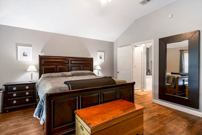 Building Photo - 28139 Canyon Wren Dr