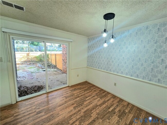 Building Photo - 66 Dehaven Dr