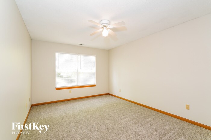 Building Photo - 4878 Oakleigh Pkwy