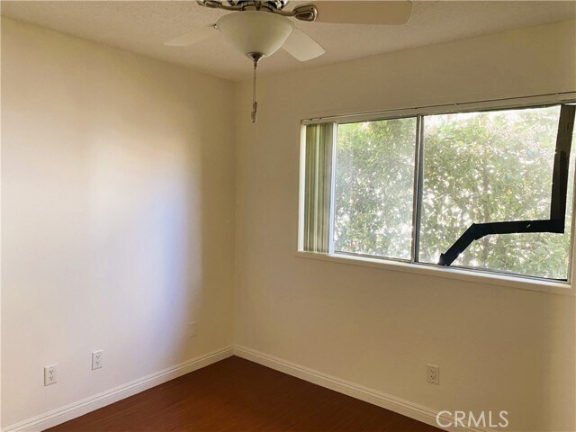 Building Photo - 9257 La Shell Dr