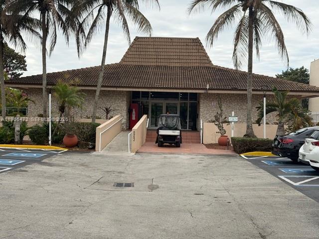 Building Photo - 6940 Miami Gardens Dr