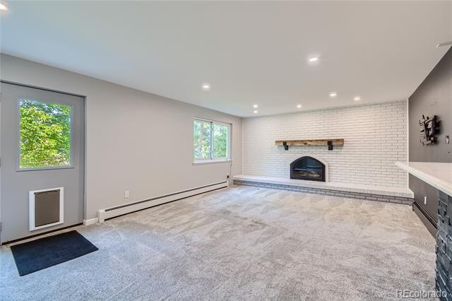 Building Photo - 7465 E Kenyon Ave