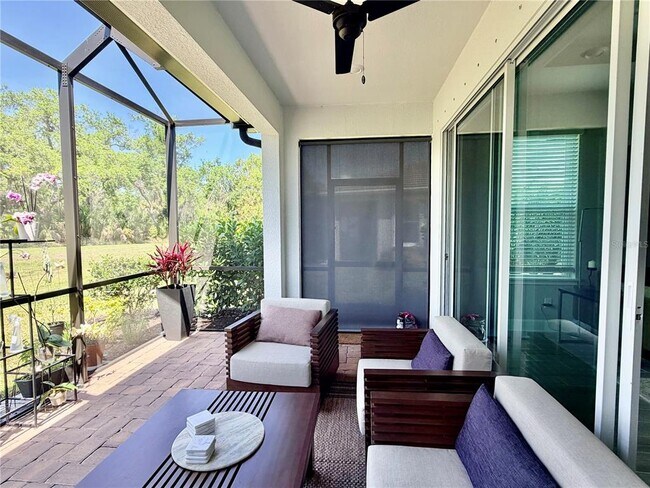 Building Photo - 6111 Mesa Gln