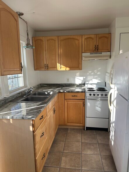 Building Photo - 227 Depot St