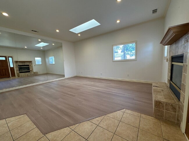 Building Photo - Spacious 2BR/2BA Single-Level ADU with Private Courtyard