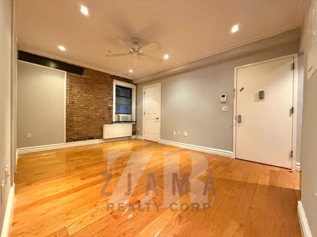 Building Photo - 3 bedroom in BROOKLYN NY 11201