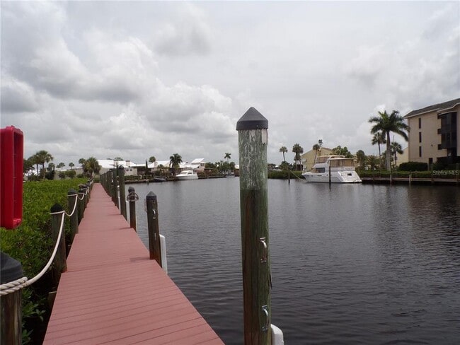 Building Photo - 25188 Marion Ave