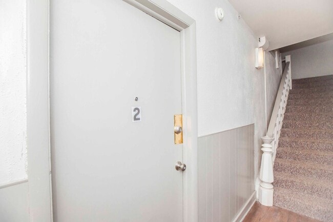 Building Photo - 29 N East Street