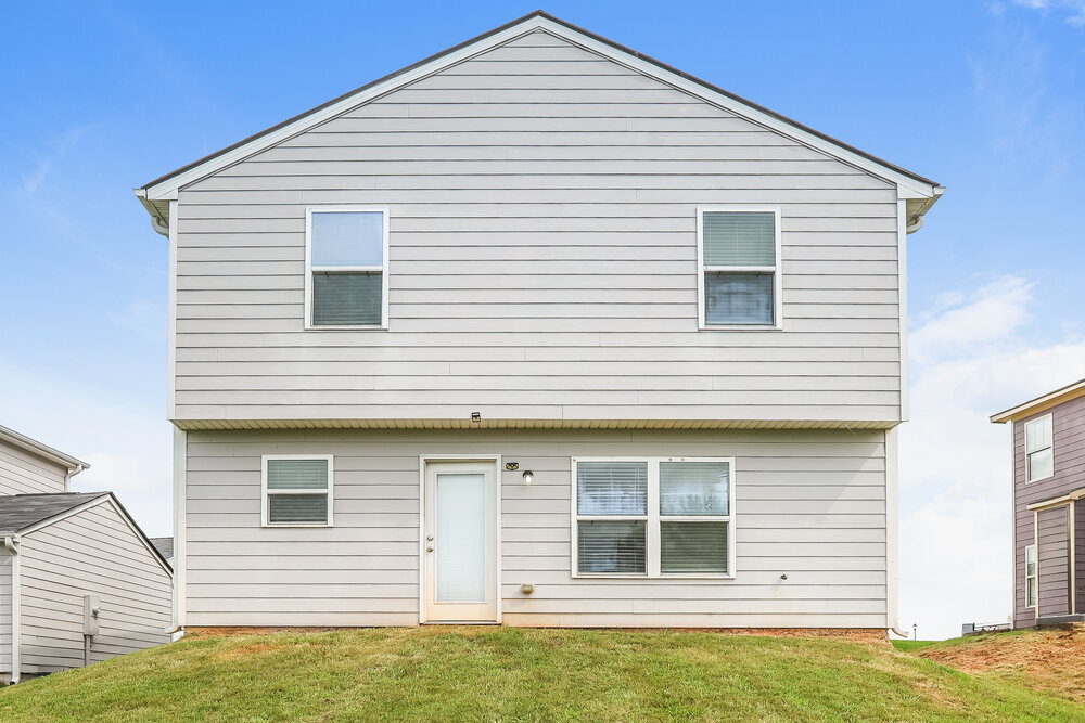 Building Photo - 302 Freeman Cir