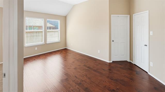Building Photo - 15513 Landing Creek Ln