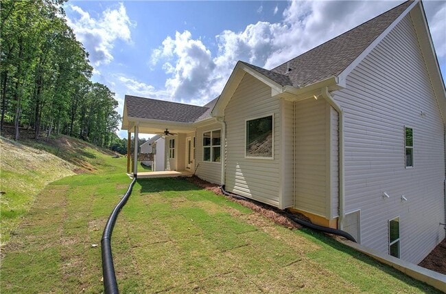 Building Photo - 315 Arbor Cir