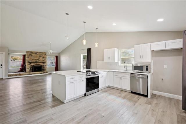 Building Photo - 7905 Hook Dr