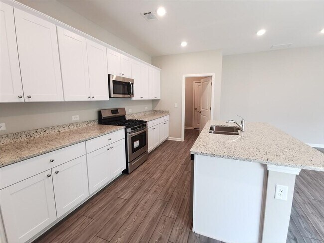 Building Photo - 4616 Waxwing St