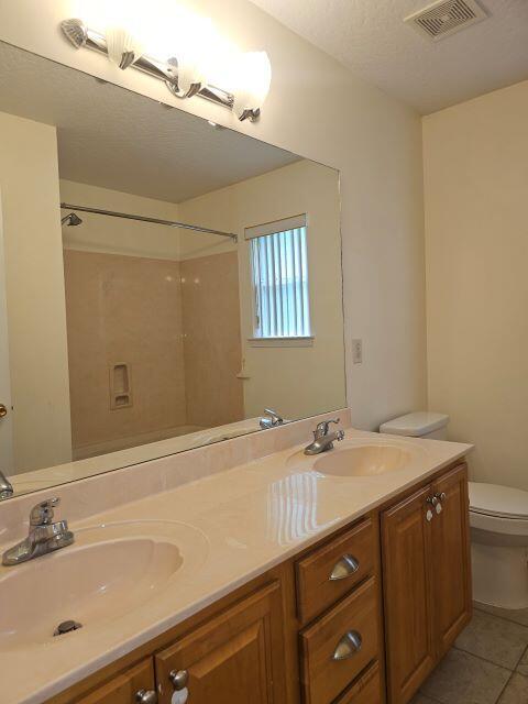 Building Photo - 4695 Lovegrass Ln