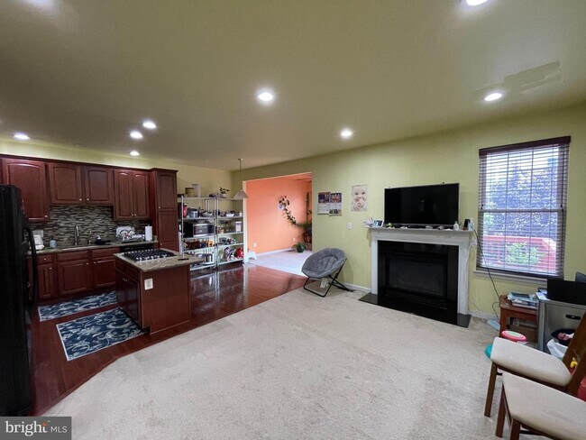 Building Photo - 25211 Bald Eagle Terrace