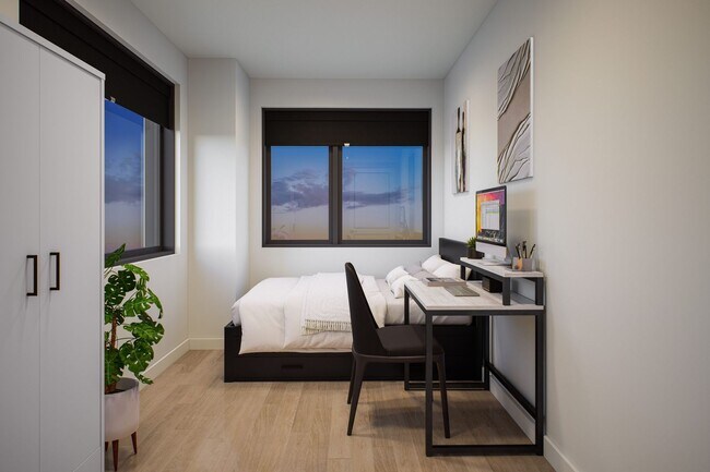 Building Photo - Price Range: 5,650 - 5,800