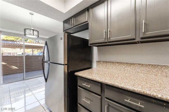 Building Photo - 2732 Eldora Cir