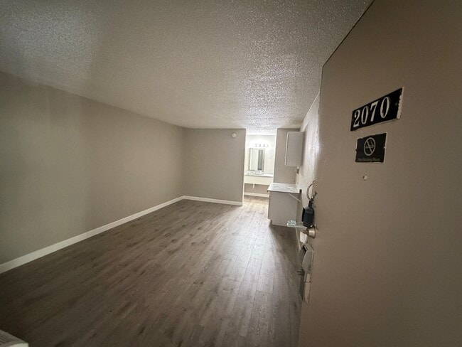 Building Photo - Best Deal in the area! Newly renovated Studio apartment for rent available now! ALL UTILITIES INC...
