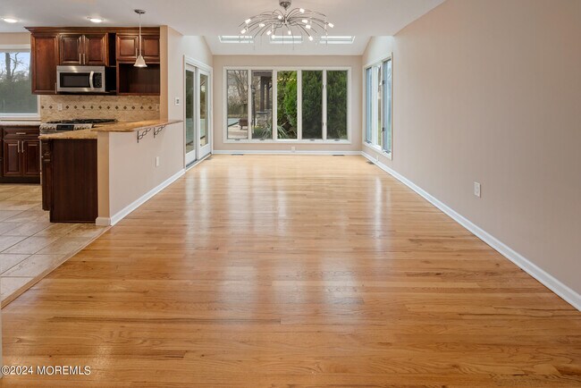 Building Photo - 362 Elton Adelphia Rd