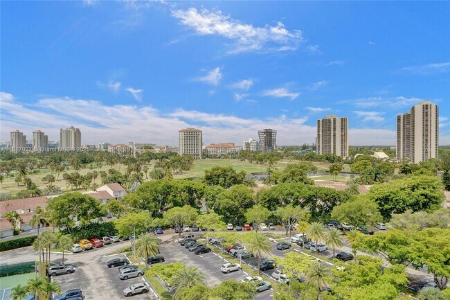 Building Photo - 20225 NE 34th Ct
