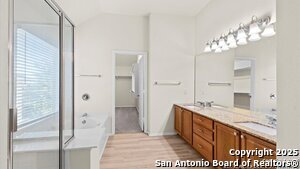 Building Photo - 21311 Encino Ash