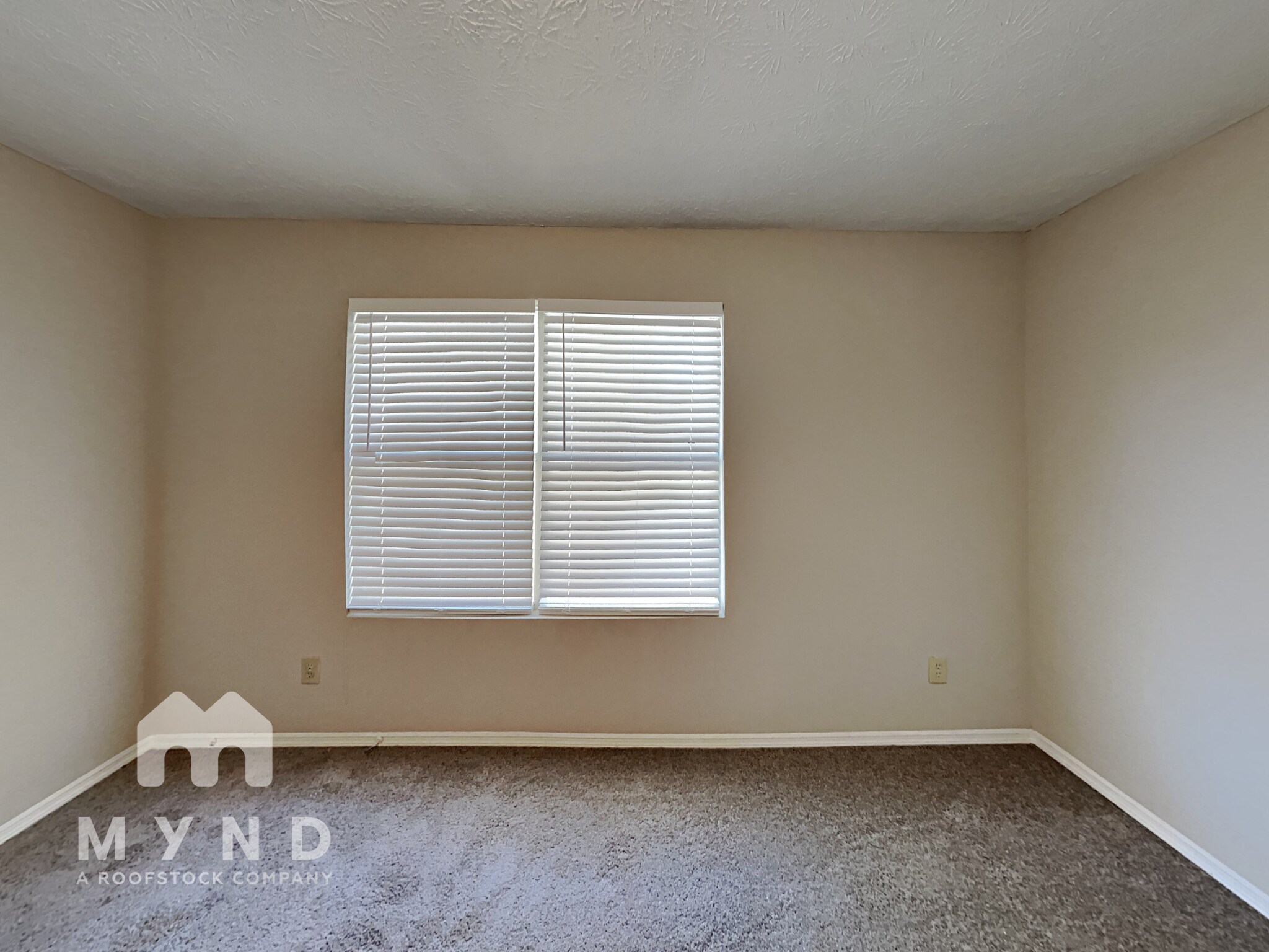 Building Photo - 135 Kimberly Creek Pl