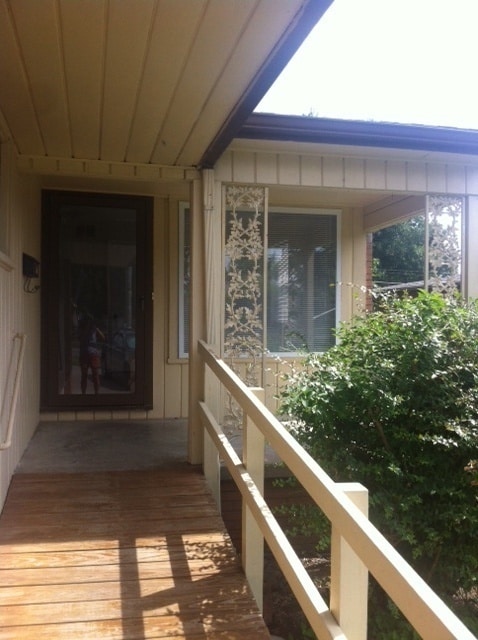 Building Photo - Florence Park South - 2 Bed 1 Bath 1 Garage, Fenced Yard! Large Kitchen!