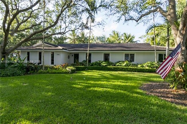 Primary Photo - 7585 SW 163rd St