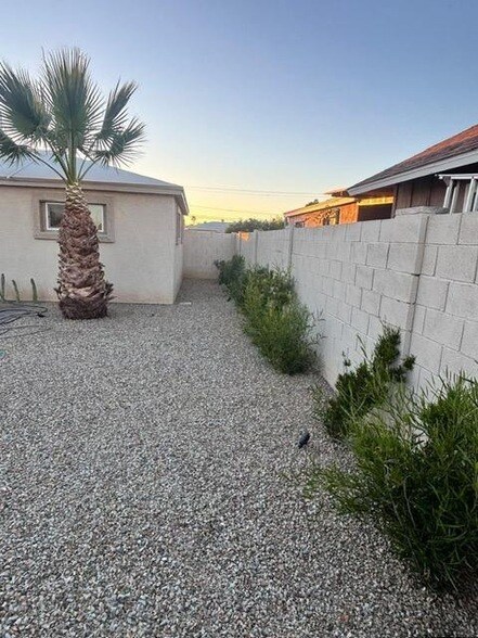 Building Photo - 8233 N 29th Ave